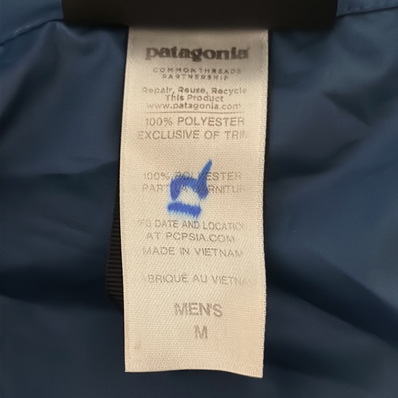 Patagonia Men’s Medium Blue Light and Variable full-zip jacket. - Picture 6 of 6